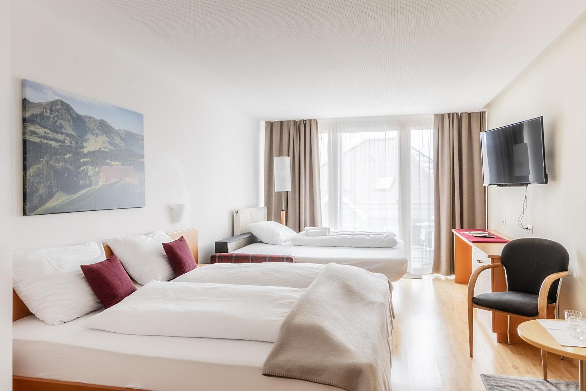 Hotel Loewen 林格瑙 外观 照片